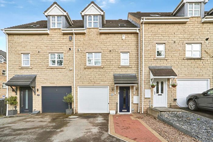 3 Bedroom Terraced House For Sale In Navigation Drive, Apperley Bridge, Bradford, BD10