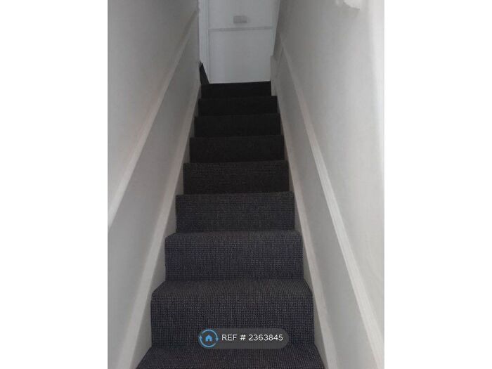 4 Bedroom Terraced House To Rent In Colwyn Road, Leeds, LS11