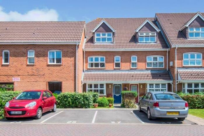 1 Bedroom Maisonette To Rent In Drum Road, Eastleigh, SO50