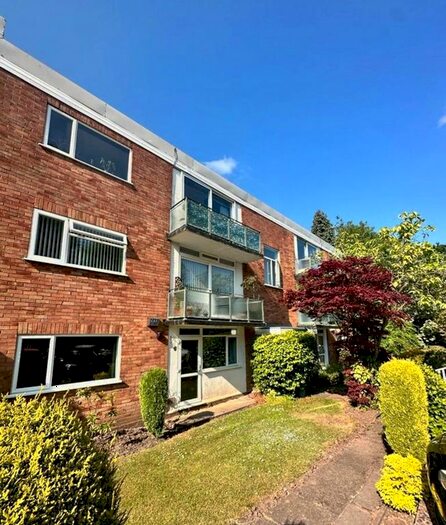 2 Bedroom Flat To Rent In Eastmoor Close, Foley Road East, Streetly, Sutton Coldfield, B74
