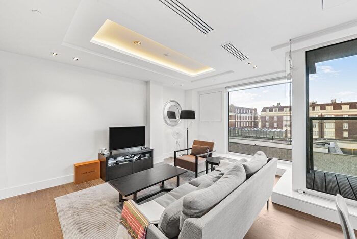 2 Bedroom Flat For Sale In Radnor Terrace, London, W14