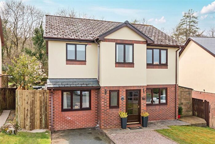 4 Bedroom Detached House For Sale In Gorse Farm Estate, Llandrindod Wells, Powys, LD1