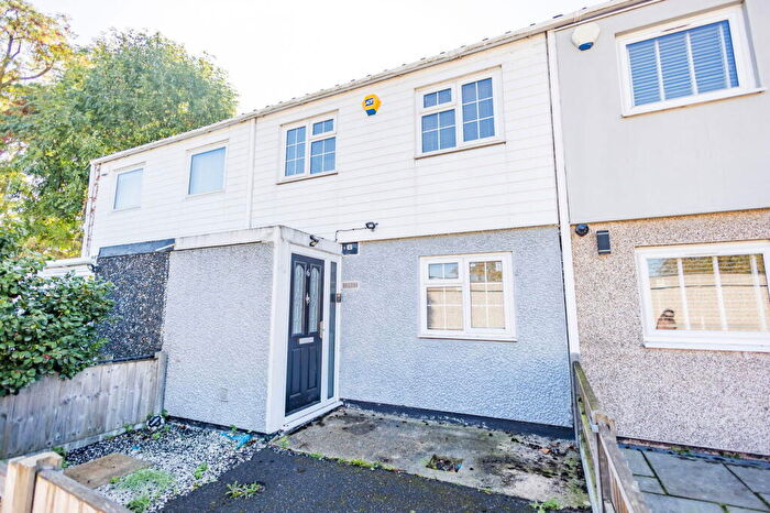 3 Bedroom Terraced House For Sale In South Road, South Ockendon, RM15