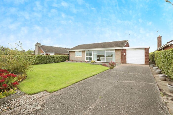 2 Bedroom Bungalow For Sale In Brandsmere Drive, Woodsetts, Worksop, Rotherham, S81