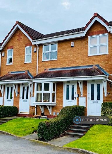 2 Bedroom Maisonette To Rent In Elvington Close, Congleton, CW12