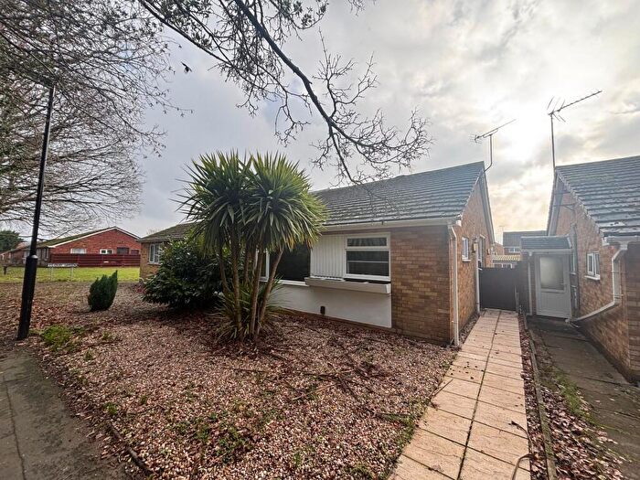 3 Bedroom Semi Detached House To Rent In Stare Green, Coventry, CV4