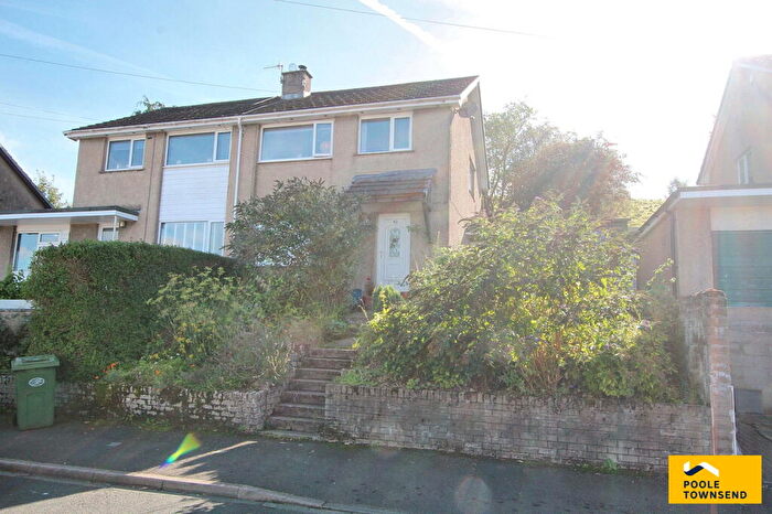 3 Bedroom Semi-Detached House For Sale In Bleaswood Road, Oxenholme, Kendal, LA9