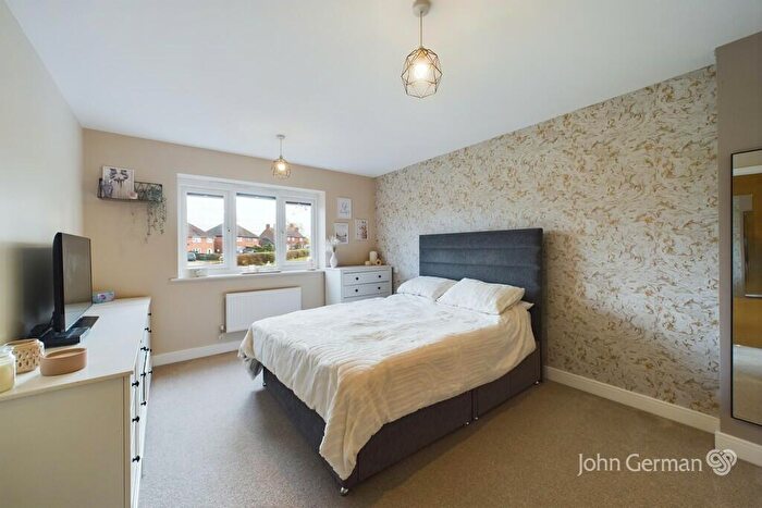5 Bedroom Detached House For Sale In Knightswood Close, Rosliston, DE12