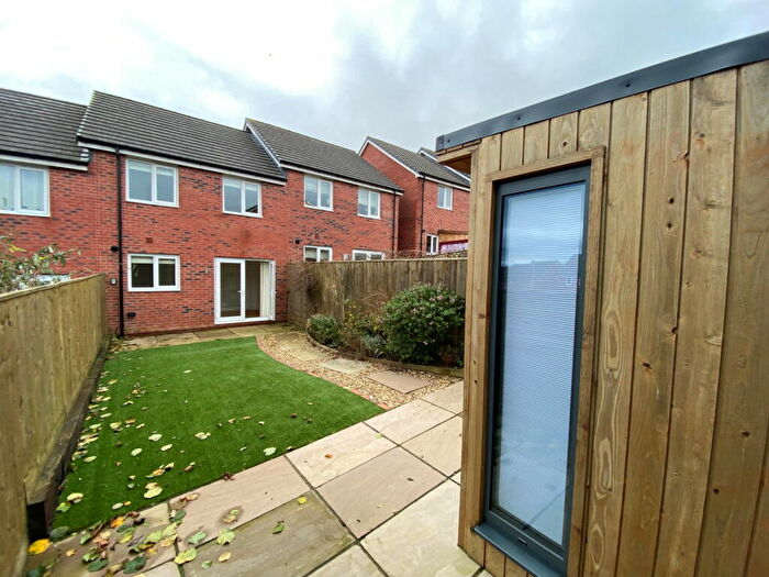 3 Bedroom Terraced House For Sale In Drake Avenue, Ivybridge, PL21