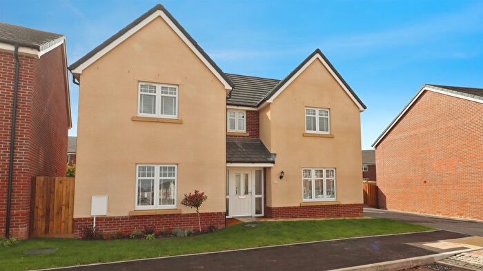 4 Bedroom Detached House For Sale In Castle Wood Road, Sully, Penarth, CF64