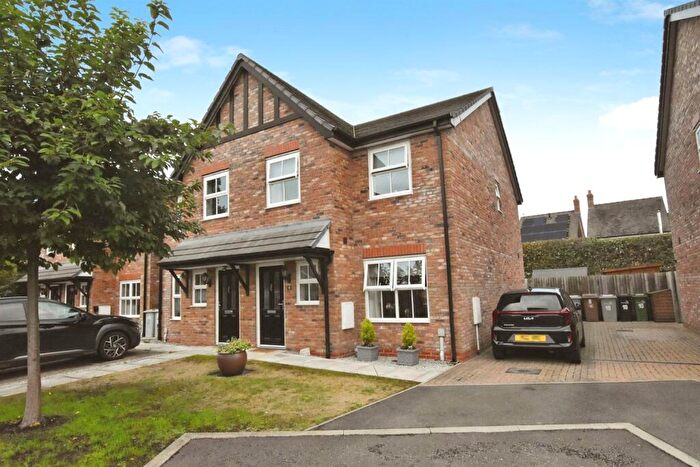 3 Bedroom Semi-Detached House For Sale In Judson Close, Nantwich, Cheshire, CW5
