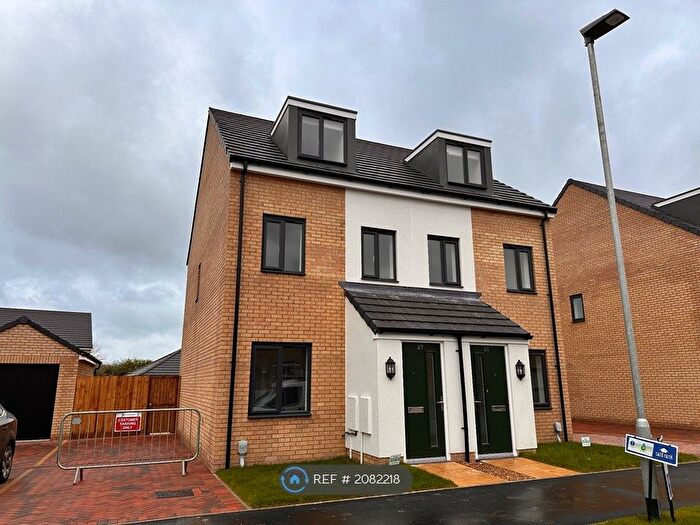 3 Bedroom Semi Detached House To Rent In Briggs Mead, Wymondham, NR18