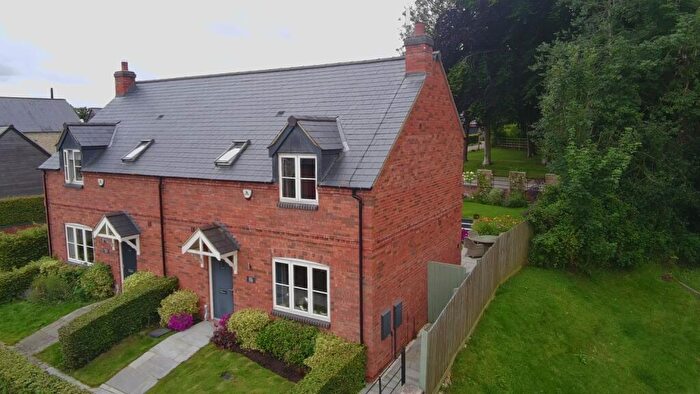 3 Bedroom Semi-Detached House For Sale In Beech Cottage, Dadford, MK18