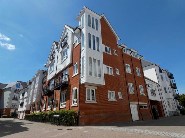 2 Bedroom Flat To Rent In Tannery Way North, Canterbury, CT1