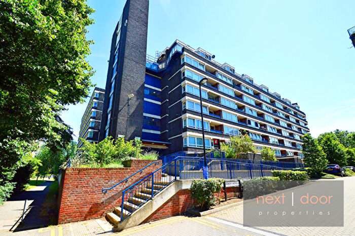 3 Bedroom Apartment For Sale In John Ruskin Street, Oval, SE5
