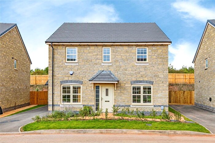 4 Bedroom Detached House For Sale In Brixham Road, Paignton, Devon, TQ4