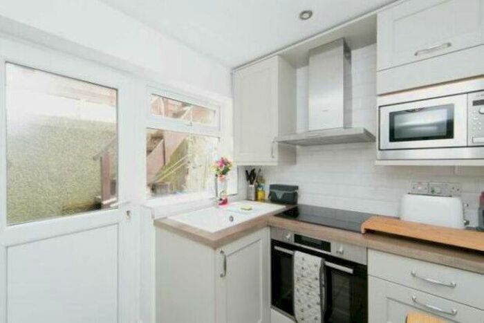 2 Bedroom End Of Terrace House To Rent In Lon Abererch, Pwllheli, LL53