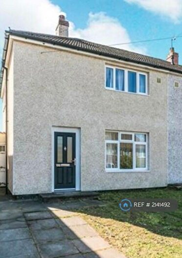 3 Bedroom Semi-Detached House To Rent In Hasbury Road, Birmingham, B32