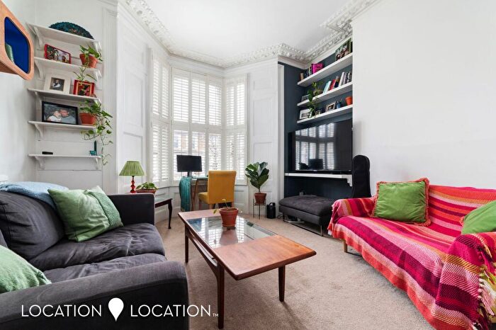 1 Bedroom Flat To Rent In Poets Road, London, N5