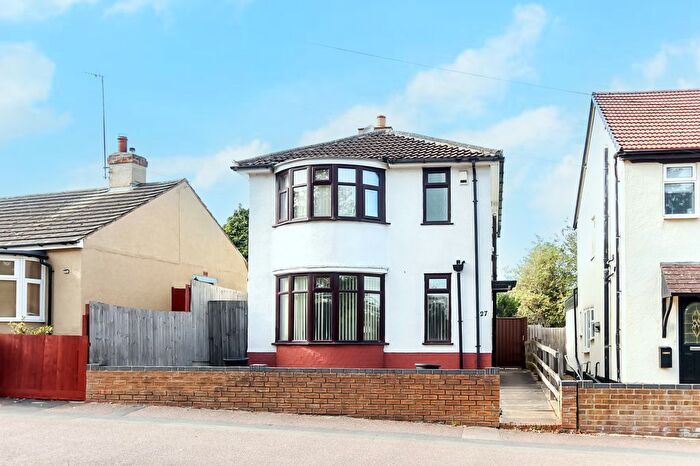 3 Bedroom Detached House For Sale In Doddington Road, Wellingborough, NN8