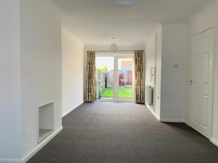 3 Bedroom Terraced House To Rent In Vincent Close, Broadstairs, CT10