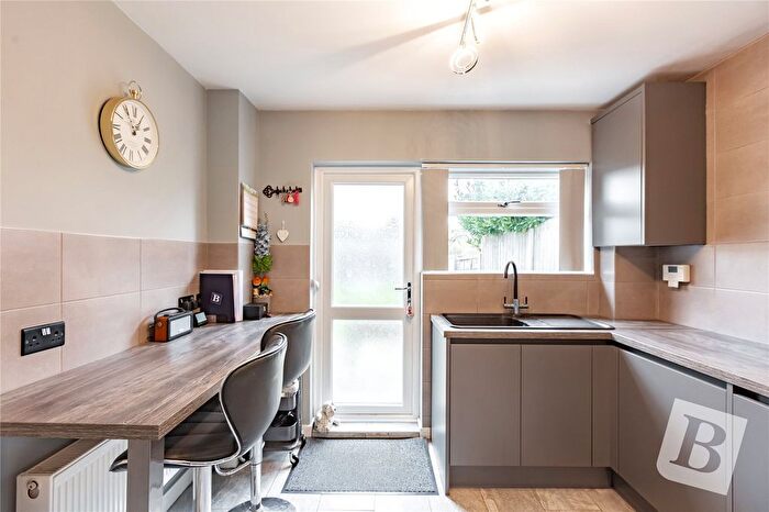 3 Bedroom Terraced House For Sale In Milburn Crescent, Chelmsford, Essex, CM1
