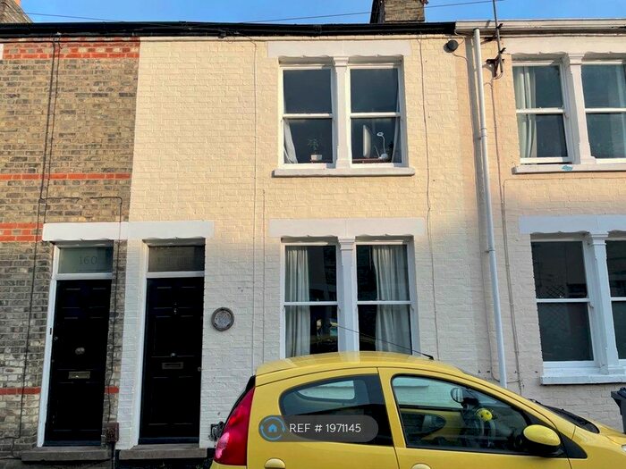 5 Bedroom End Of Terrace House To Rent In Thoday Street, Cambridge, CB1