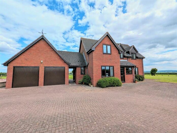 3 Bedroom Detached House For Sale In St. Owens Cross, Hereford, HR2