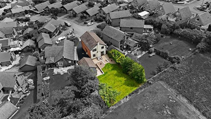 4 Bedroom Detached House For Sale In Stonehill Rise, Penistone, Sheffield, S36