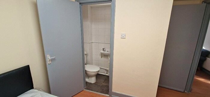 1 Bedroom Flat To Rent In (Flat ) Holloway Road, Holloway, N7