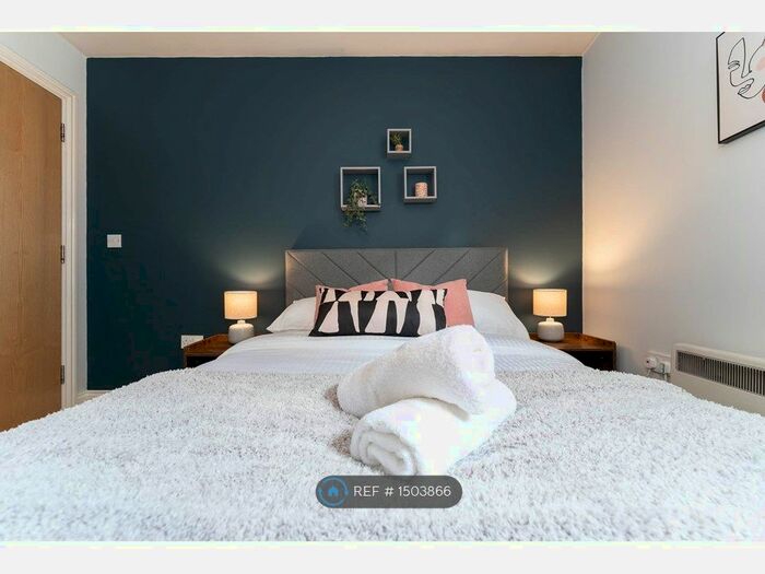 3 Bedroom Detached House To Rent In East Street, Brighton, BN1