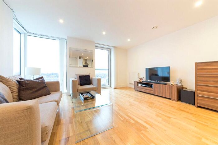 2 Bedroom Flat For Sale In Distillery Tower, London, SE8