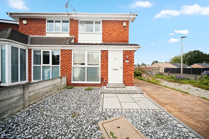 2 Bedroom Semi-Detached House For Sale In Ashwood Avenue, Abram, Wigan, Greater Manchester, WN2