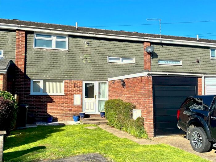 3 Bedroom Terraced House To Rent In Osborne Drive, Chandler's Ford, Hampshire, SO53