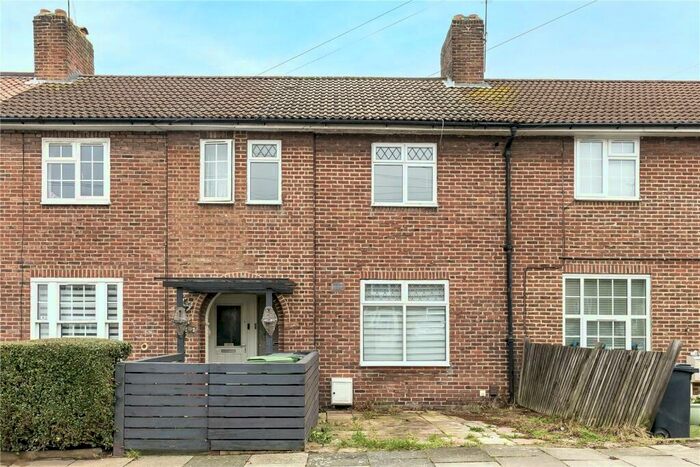 2 Bedroom Terraced House To Rent In Oakridge Road, Downham, BR1