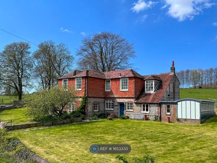 4 Bedroom Detached House To Rent In The Street, Glynde, Lewes, BN8