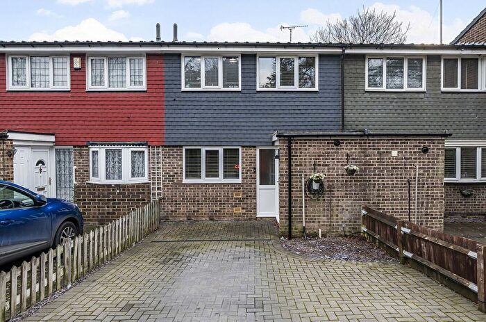 2 Bedroom Terraced House For Sale In Aylesham Road, Orpington, BR6