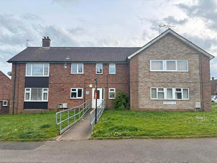 2 Bedroom Flat To Rent In Woodcock Road, Ipswich, IP2