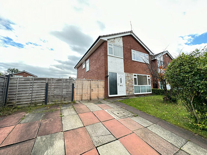 4 Bedroom Detached House To Rent In Dairyground Road, Bramhall, Stockport, Cheshire, SK7