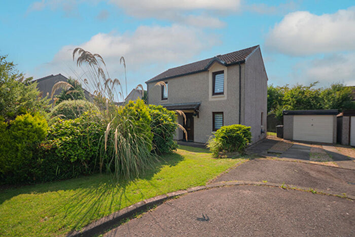 4 Bedroom Detached House For Sale In Castburn Road, Whitelees, Cumbernauld, North Lanarkshire, G67