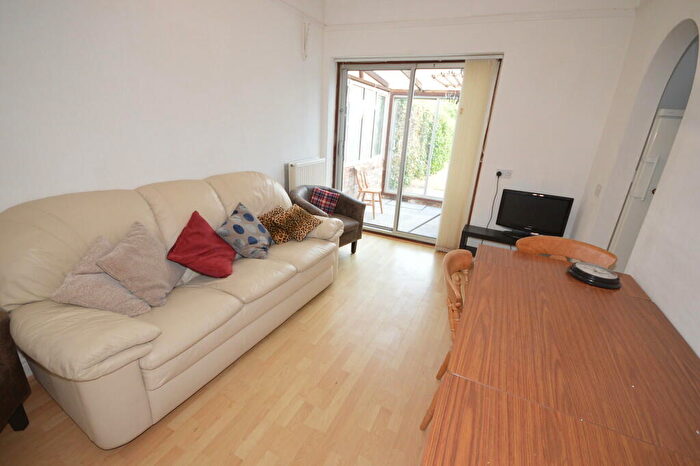 5 Bedroom Detached House To Rent In Bingham Road, Winton, Bournemouth, BH9