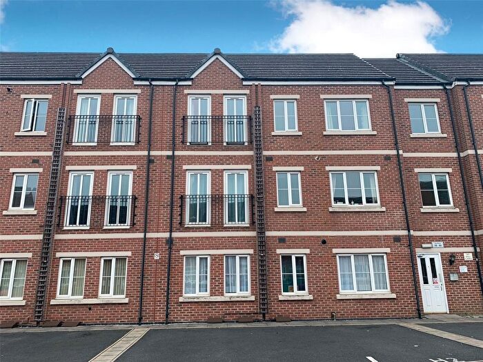 2 Bedroom Flat For Sale In Rea Road, Northfield, Birmingham, B31