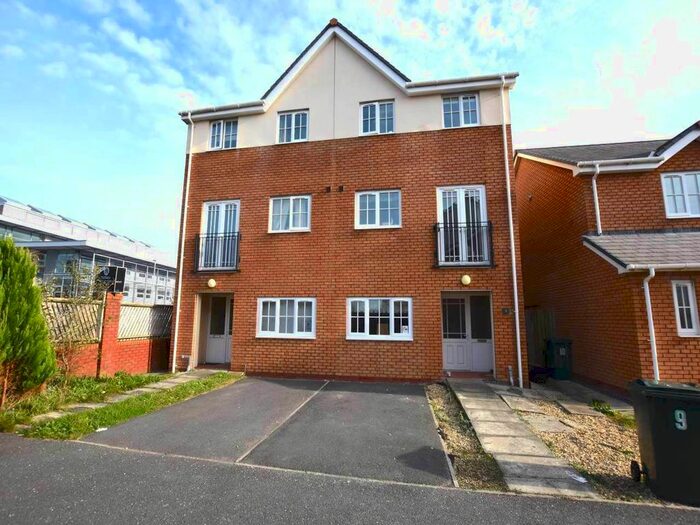 5 Bedroom Town House To Rent In Clos Morgan, Llanbadarn Fawr, Aberystwyth, SY23