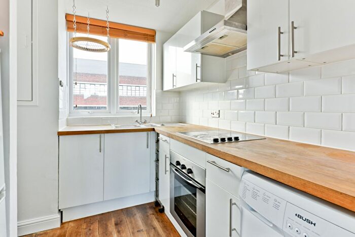 1 Bedroom Flat To Rent In Drummond Street, London, SE16