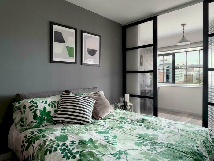 1 Bedroom Apartment To Rent In Granby Row, Manchester, Greater Manchester, M1