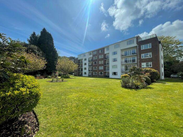 3 Bedroom Apartment To Rent In Avenue Court, Branksome Park, BH13