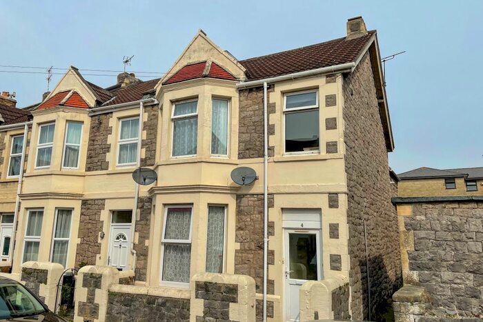 2 Bedroom Flat To Rent In Stanley Road, Weston-S-Mare, N Somerset, BS23