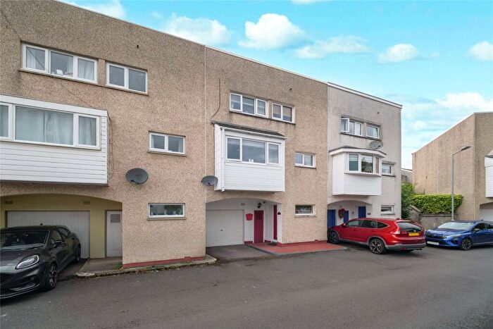 3 Bedroom Town House For Sale In Loch Laxford, St Leonard, East Kilbride, South Lanarkshire, G74