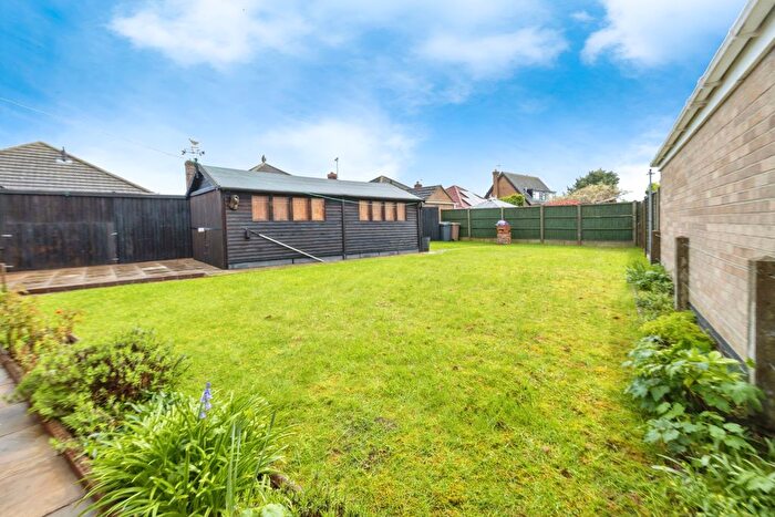 2 Bedroom Bungalow For Sale In Manor Road, North Hykeham, Lincoln, Lincolnshire, LN6
