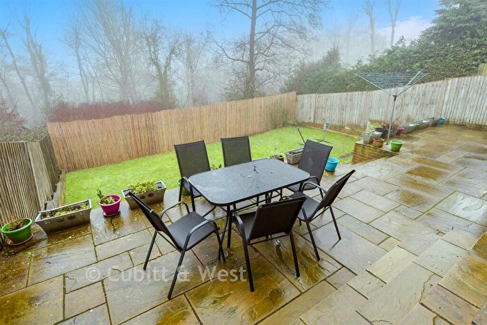 5 Bedroom End Of Terrace House For Sale In Eccles Hill, North Holmwood, Dorking, Surrey, RH5